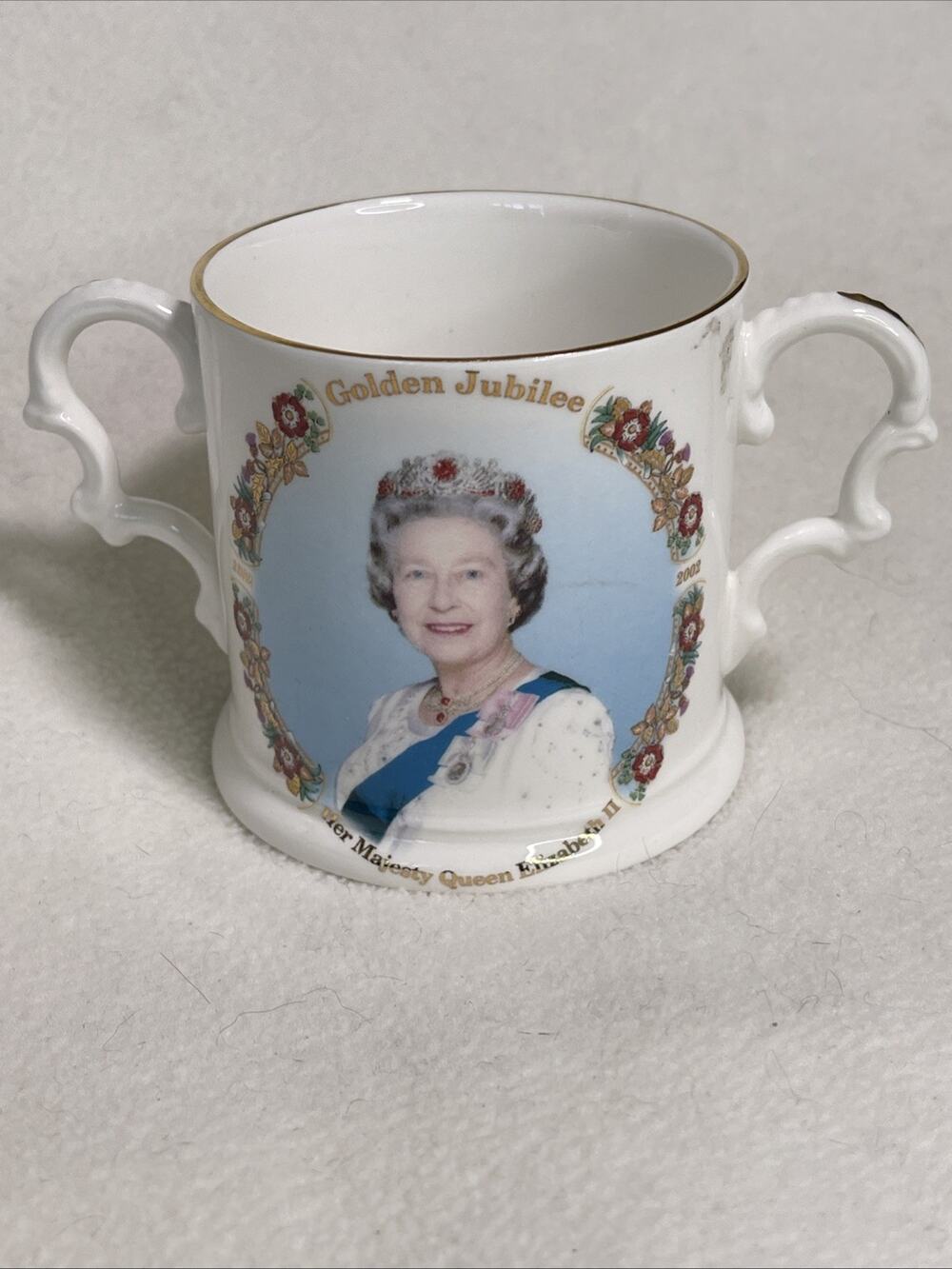 ARGYLE CHINA QUEEN ELIZABETH II GOLDEN JUBILEE 2002 MUG -